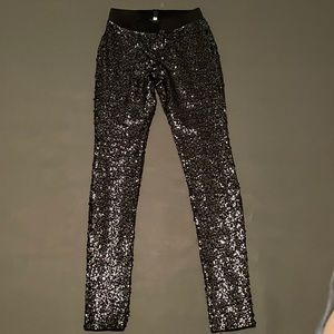 Black sequins leggings